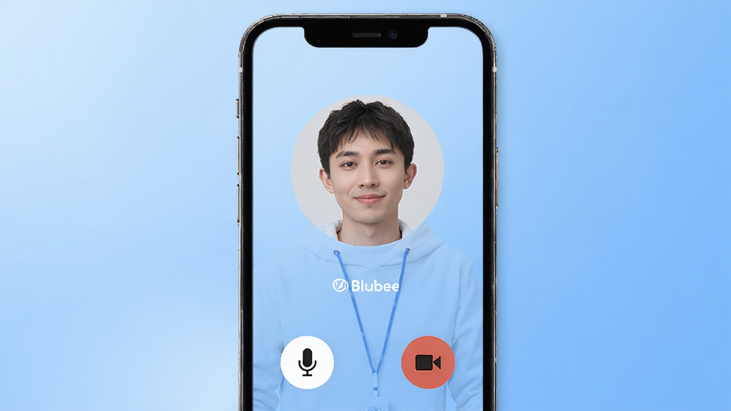 Blubee高清语音与视频通话功能展示,手机屏幕显示一个正在通话的界面,对方头像清晰,下方有麦克风和摄像头的开关按钮,背景是柔和的蓝色渐变,界面设计简洁,画质干净无多余元素。