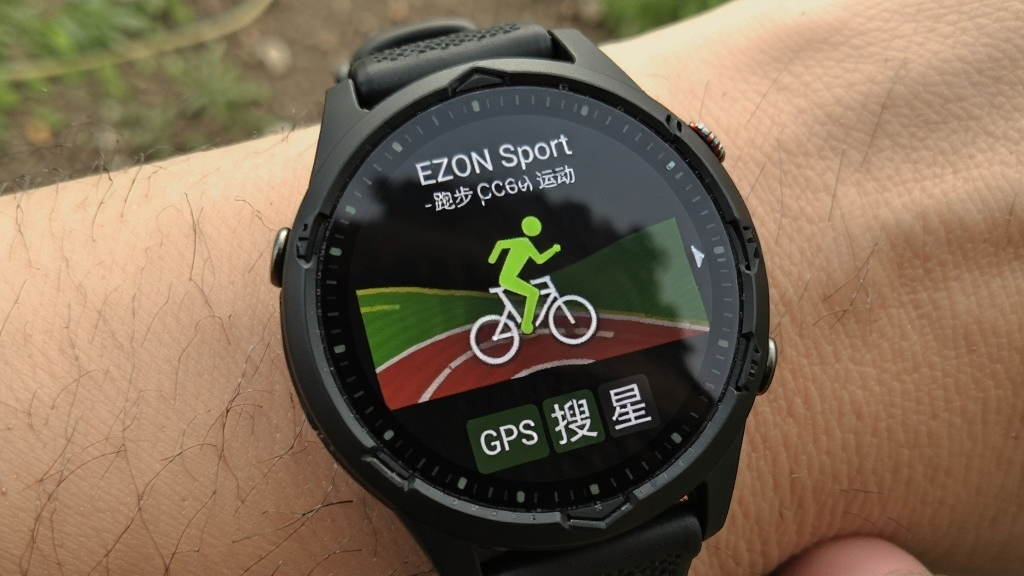 ��׼�˶�(EZON Sport)-�ܲ������˶���¼ �ֱ��˿�ʼ�ܲ�����ģʽGPS���ǽ���