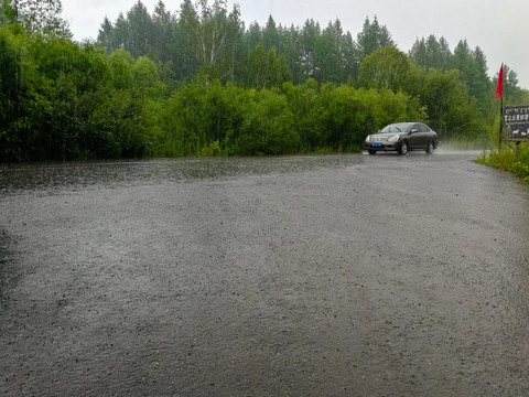 Rainswept�����������԰�v1.0.0 ���İ�