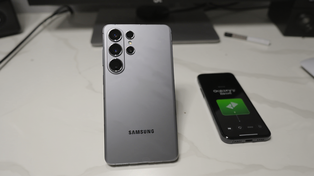 ����Galaxy S26 Ultra���а��������ţ�����ҹ�����������ʵ��